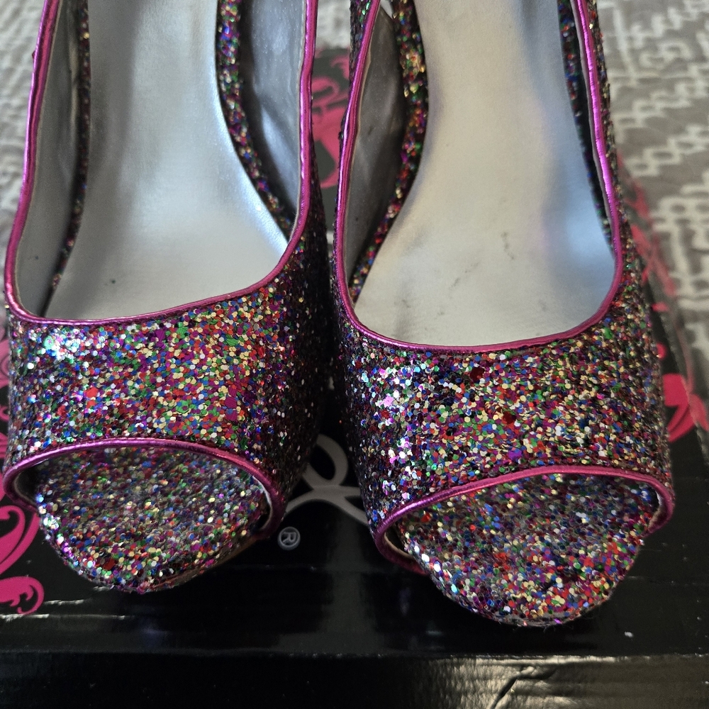 Womens Cinderella Pump/Heel